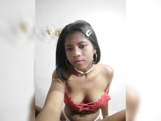 Broadcast screenshots karen22b