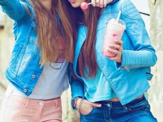 Erotic video chat karina-lorena