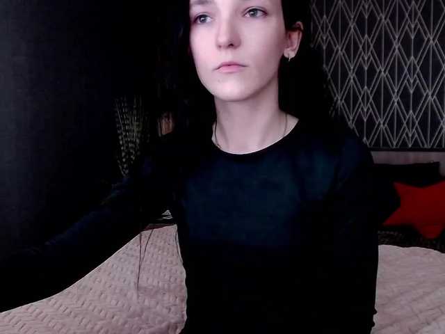 Broadcast screenshots KariNeal