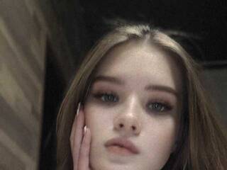 Erotic video chat Karinochka007