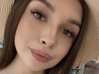 Erotic video chat KarnaaVall