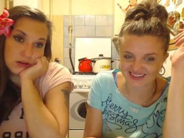 Broadcast screenshots SEX-THREESOME