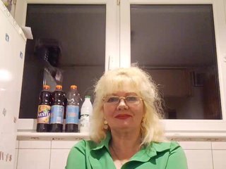 Erotic video chat KASANDRABOLOSHKA