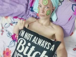 Erotic video chat KatarinaJ