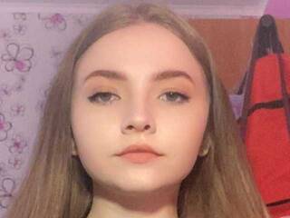 Erotic video chat KatarinaLITTLE