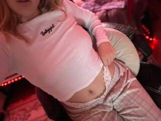 Erotic video chat KateDanver