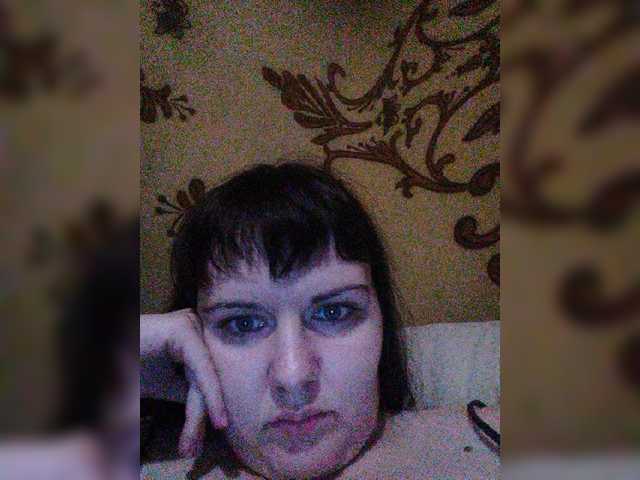 Photos KatieMacAlist I'm saving up for lovens!Gime me some tokens dear!