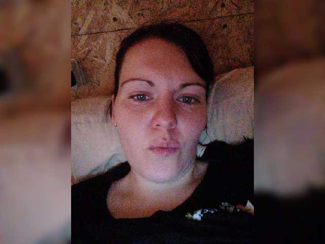 Photos KatieMacAlist I'm saving up for lovens!Gime me some tokens dear!