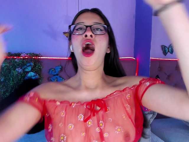 Broadcast screenshots katnisslovee