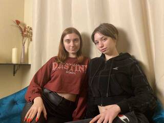 Erotic video chat KatrinTina