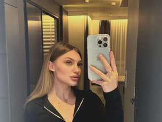Erotic video chat KatyDaysie
