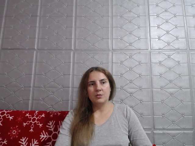Broadcast screenshots KATYDIAZ