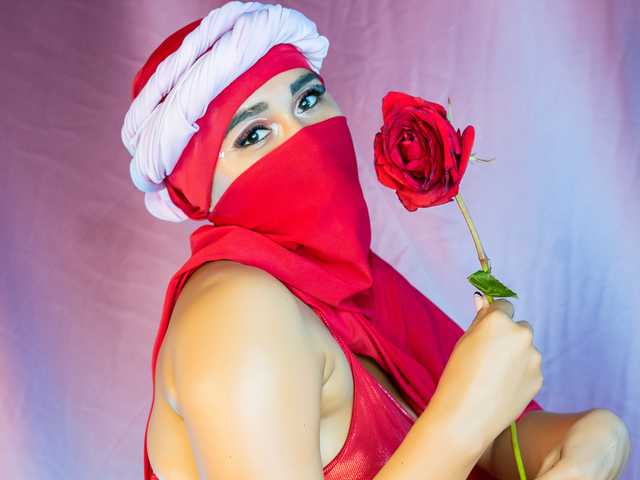 Photo of the profile Kayla-kapoor