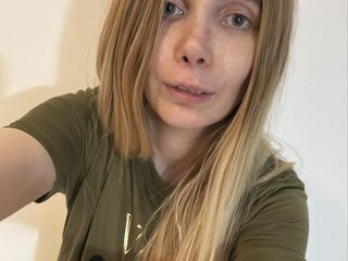 Erotic video chat KayleeAlbertina