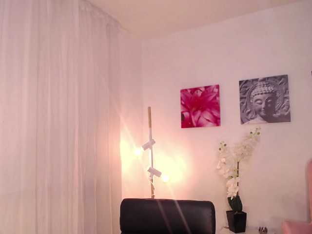 Broadcast screenshots KendraCole