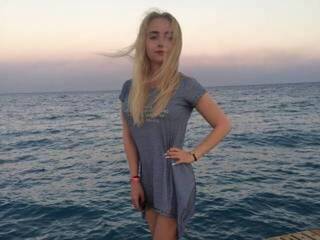 Erotic video chat kerii1