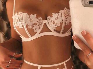 Erotic video chat Kettikiss42