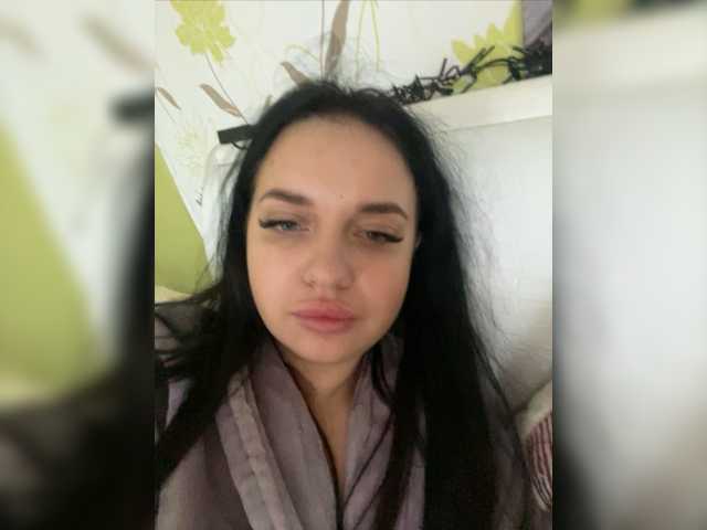 Broadcast screenshots -Alexa-999-