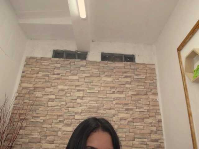 Broadcast screenshots KiaMax