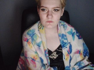 Broadcast screenshots KiraRoche