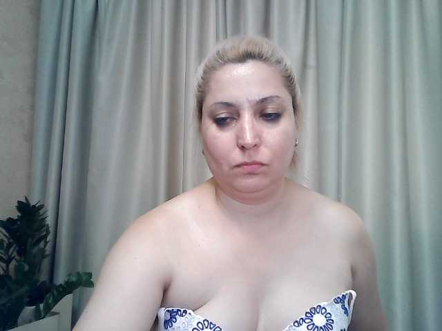 Photos KickaIricka I will add to my friends-20, view camera-25, show chest-40, open pussy -50, open asshole-70, show my holes -100.