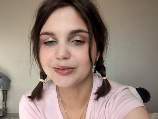 Erotic video chat Kikki