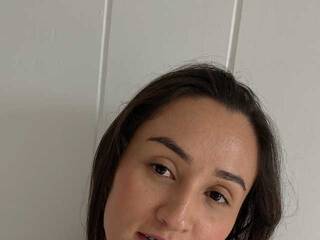 Erotic video chat Kim-sweetlove