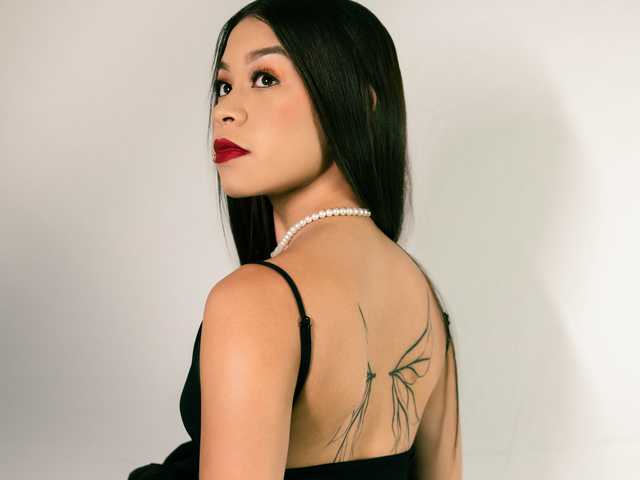 Photo of the profile KimHiltoon
