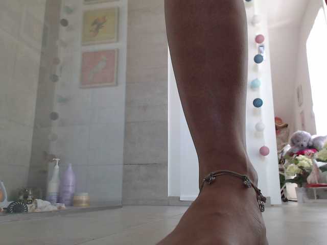 Broadcast screenshots KinkyMoni