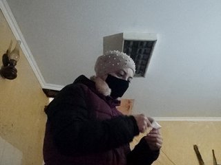 Erotic video chat Kira700cams