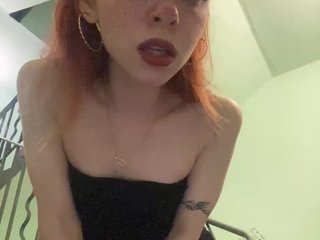 Erotic video chat KiraSaud69