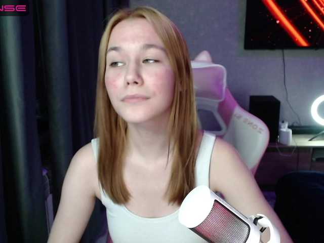 Broadcast screenshots KiraTwinkie