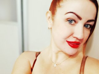 Erotic video chat KiraXTender