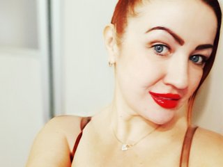 Erotic video chat KiraXTender