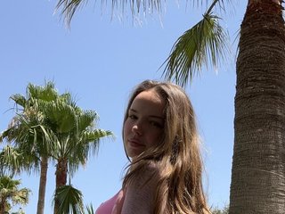 Erotic video chat Kissedy
