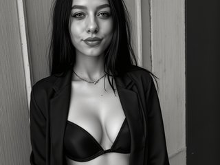 Erotic video chat KitnissKiss