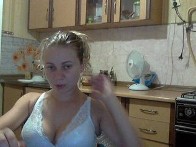 Broadcast screenshots KittenLedy