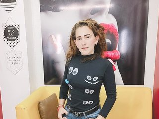 Erotic video chat KloeQueen