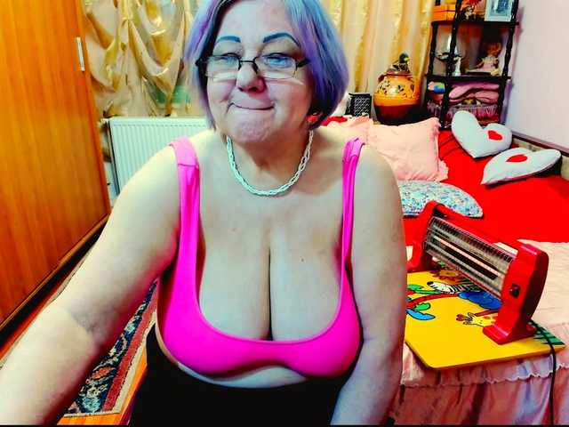 Broadcast screenshots SeductiveMilf