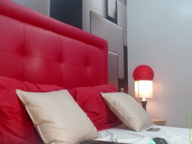 Broadcast screenshots konyCaramel