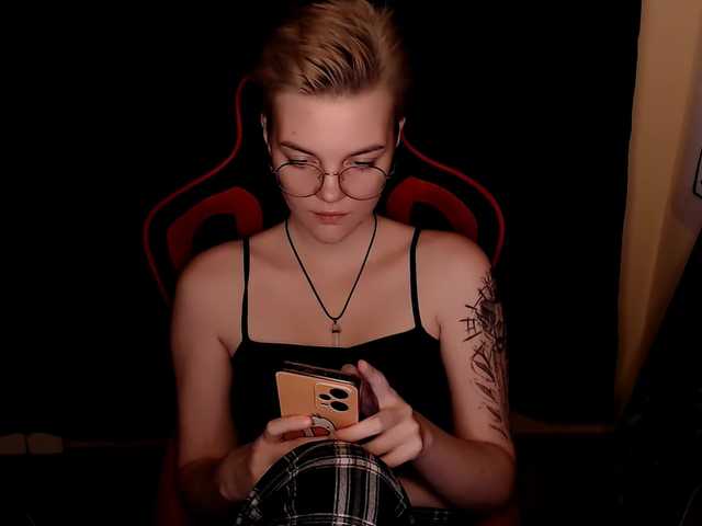 Check out my Tip Menu! 🎮 Thanks to all my tippers 💖