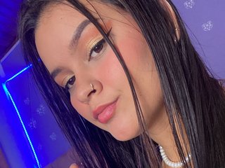 Erotic video chat KrissSweetBoobs