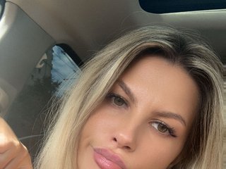 Erotic video chat KristalJessika