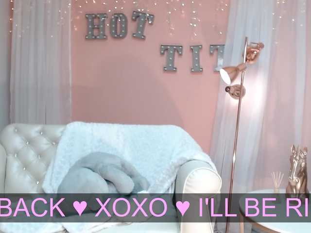 Broadcast screenshots KristenG1