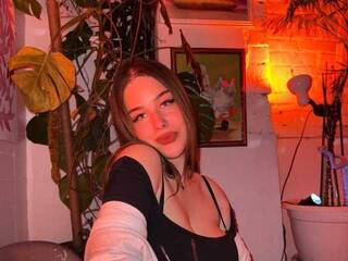 Erotic video chat KristiGroune