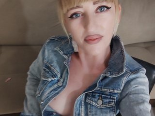 Erotic video chat KrystalDesire