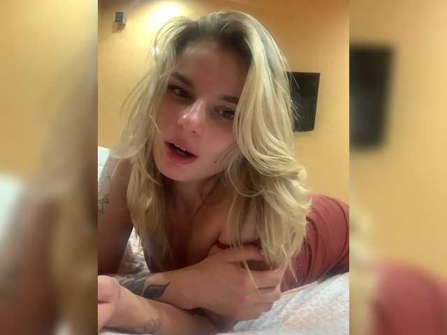 Broadcast screenshots Kseenia