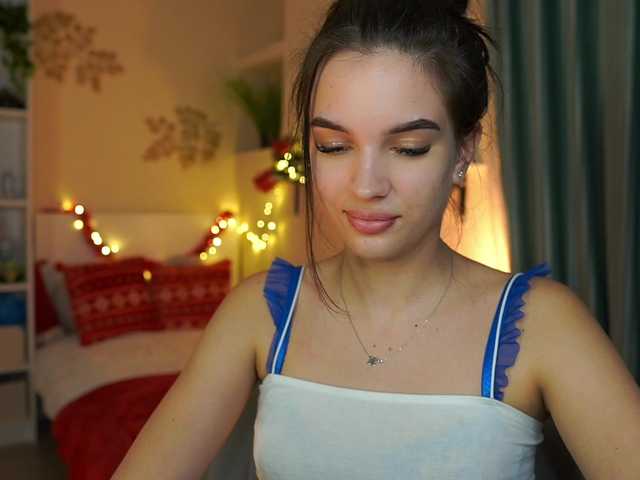 Photos KylieQuinn018 welcome here guys on this amazing Sunday:#18 #talkative #openmind #inteligent #soulmate