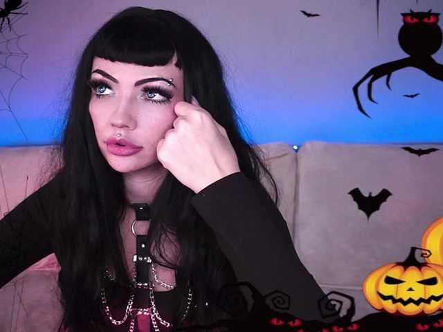 Broadcast screenshots Miss_CHARMER