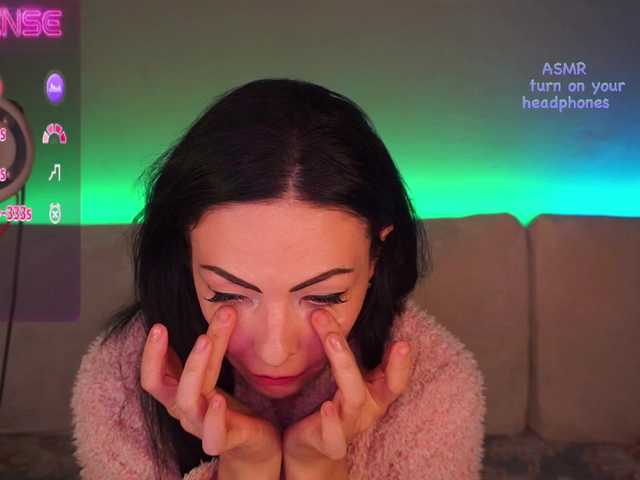 Broadcast screenshots Miss_CHARMER